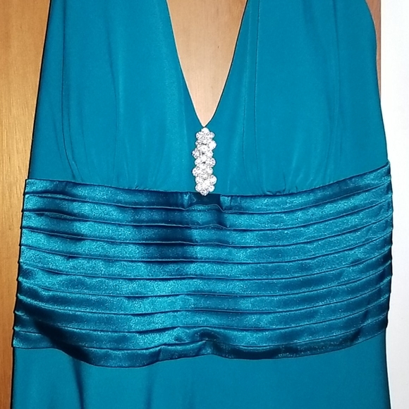 JS Boutique teal halter dress rhinestone detail - Picture 2 of 4